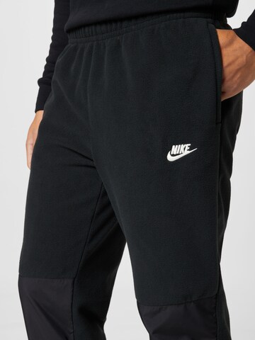 Nike Sportswear Tapered Παντελόνι σε μαύρο