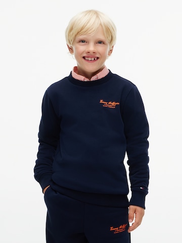 TOMMY HILFIGER Sweatshirt 'ESSENTIAL' in Blauw: voorkant