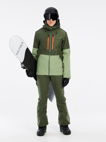 PROTEST Sportjacke 'PRTBAKIE'‌‌‌‌‌‌‌‌‌ in Grün