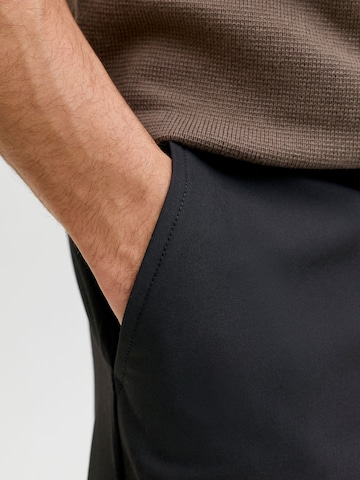 JACK & JONES Regular Chino in Zwart