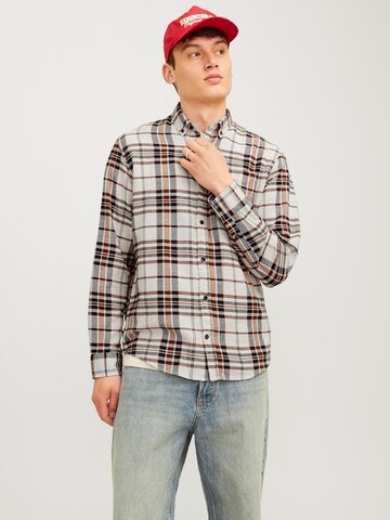Regular fit Camicia 'JJECLASSIC' di JACK & JONES in beige: frontale