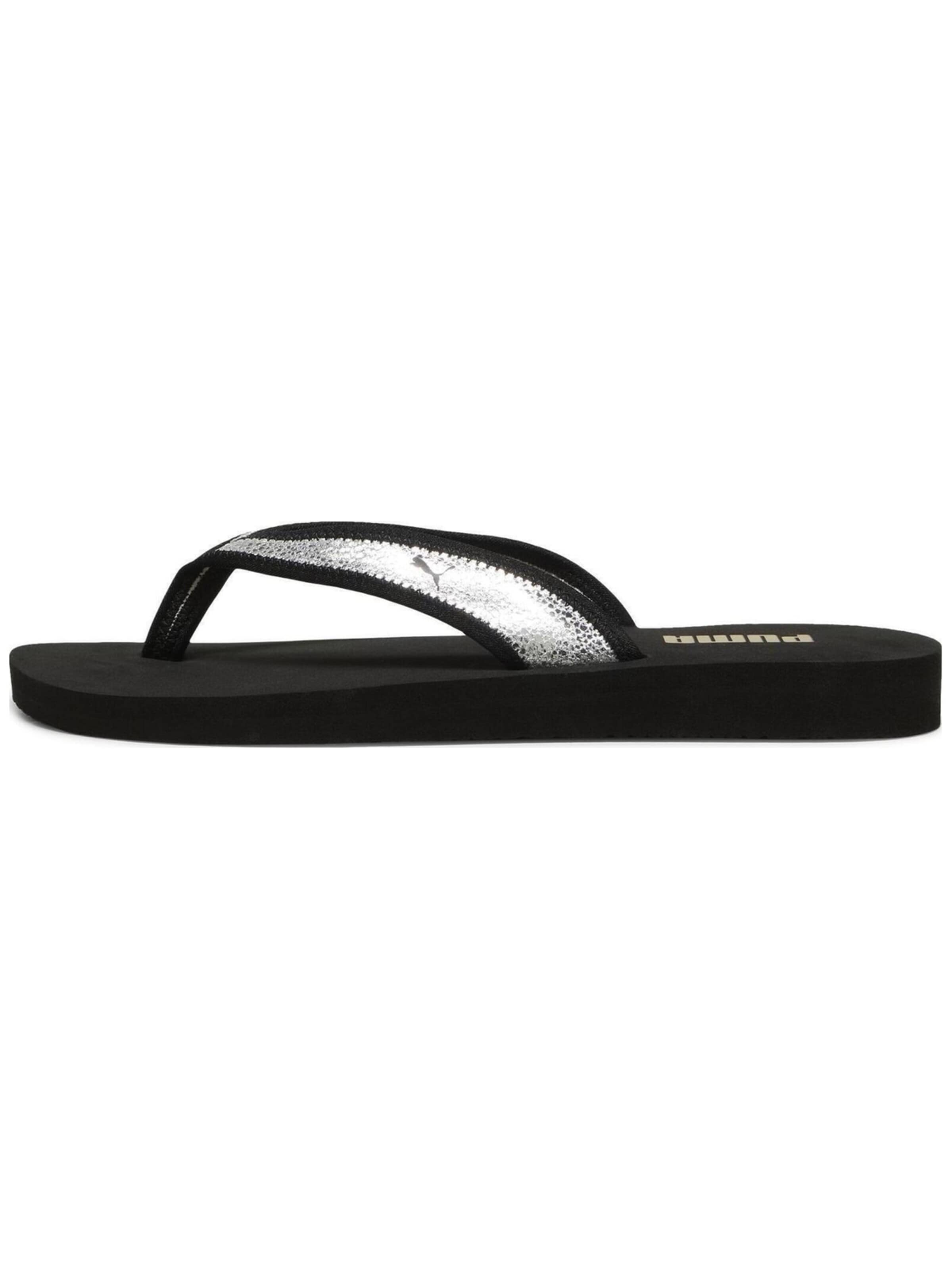 Ciabatta 'Puma Sandy Flip Metallic Shine' di PUMA in nero: frontale