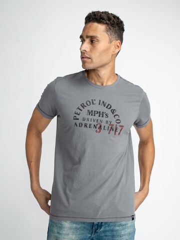 Petrol Industries Shirt in Grey: front