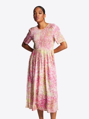 Rich & Royal Dress in Pink: front