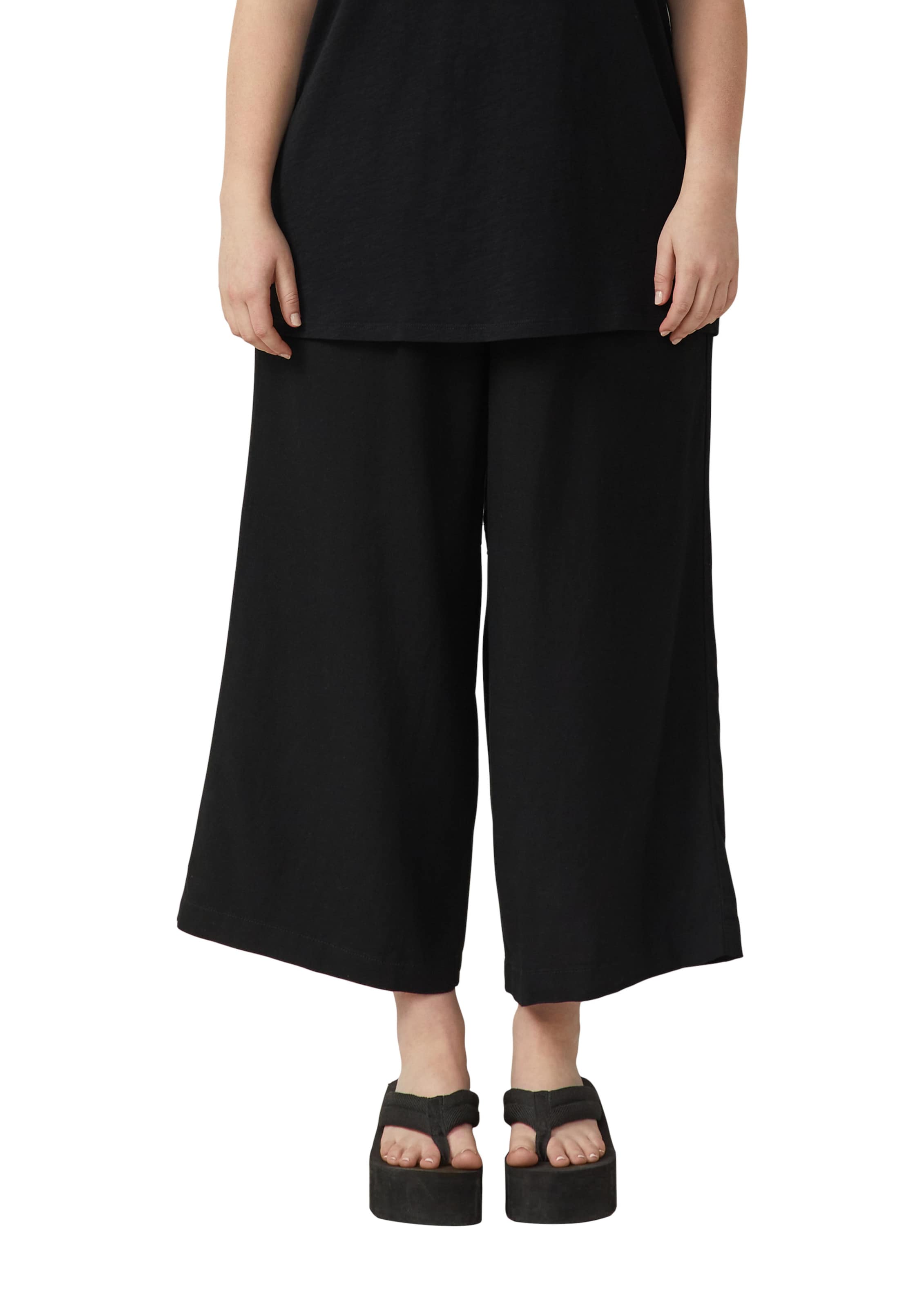 QS Wide Leg Hose in Schwarz