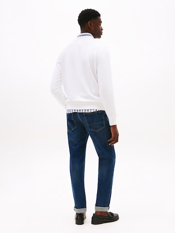 TOMMY HILFIGER Sweatshirt 'ESSENTIAL' in White