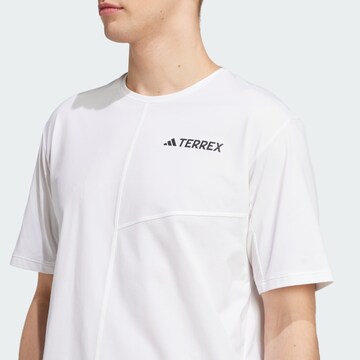 T-Shirt fonctionnel 'Multi' ADIDAS TERREX en blanc