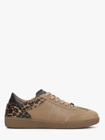 Estro Slip-on '09-3223' in Brown: front
