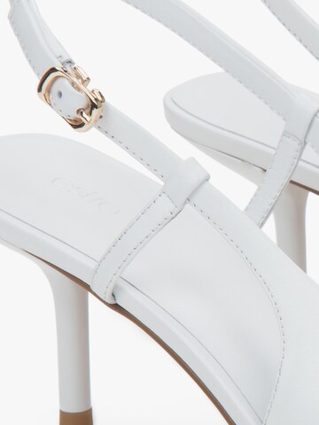 Estro Slingback pumps '026-3' i vit