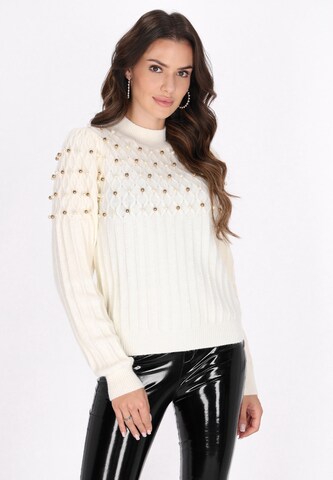 Pullover di faina in bianco: frontale