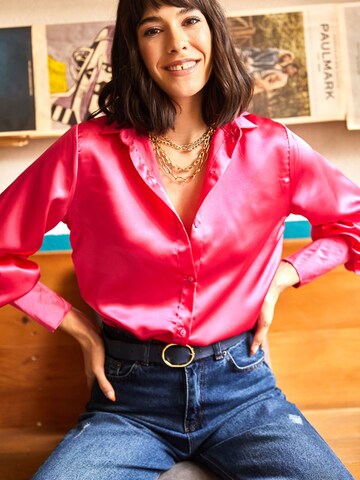Camicia da donna di olalook in rosa: frontale