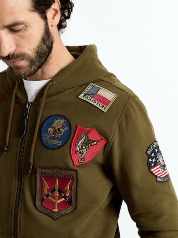 TOP GUN Between-season jacket 'TGD1707' in Green