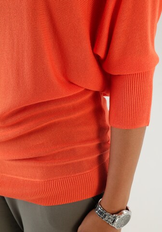 Aniston SELECTED Pullover in Orange