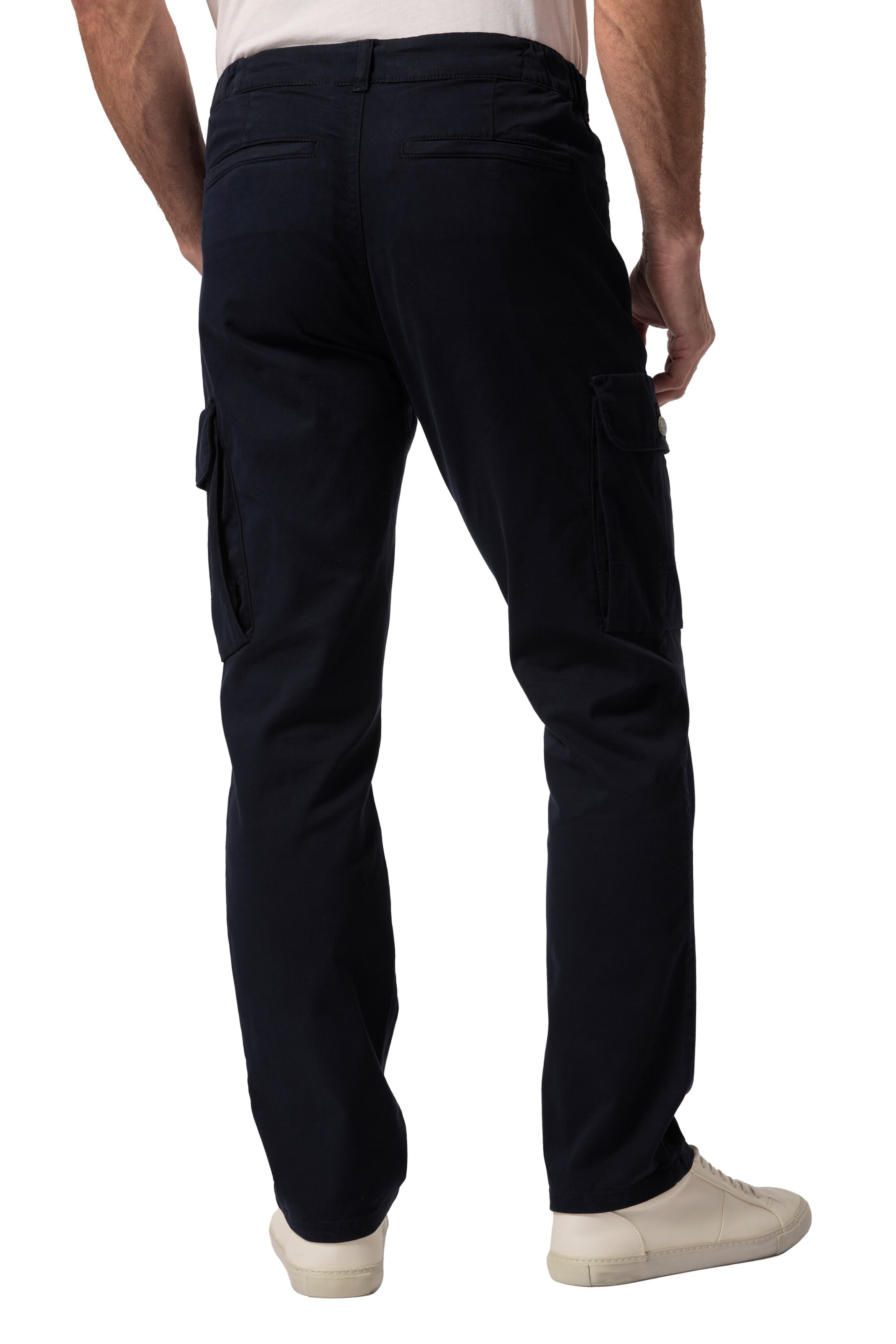 Boston Park Regular Cargo Pants in Blue