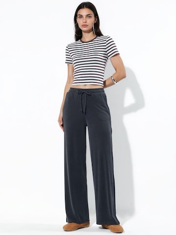 regular Pantaloni sportivi di Busem in nero