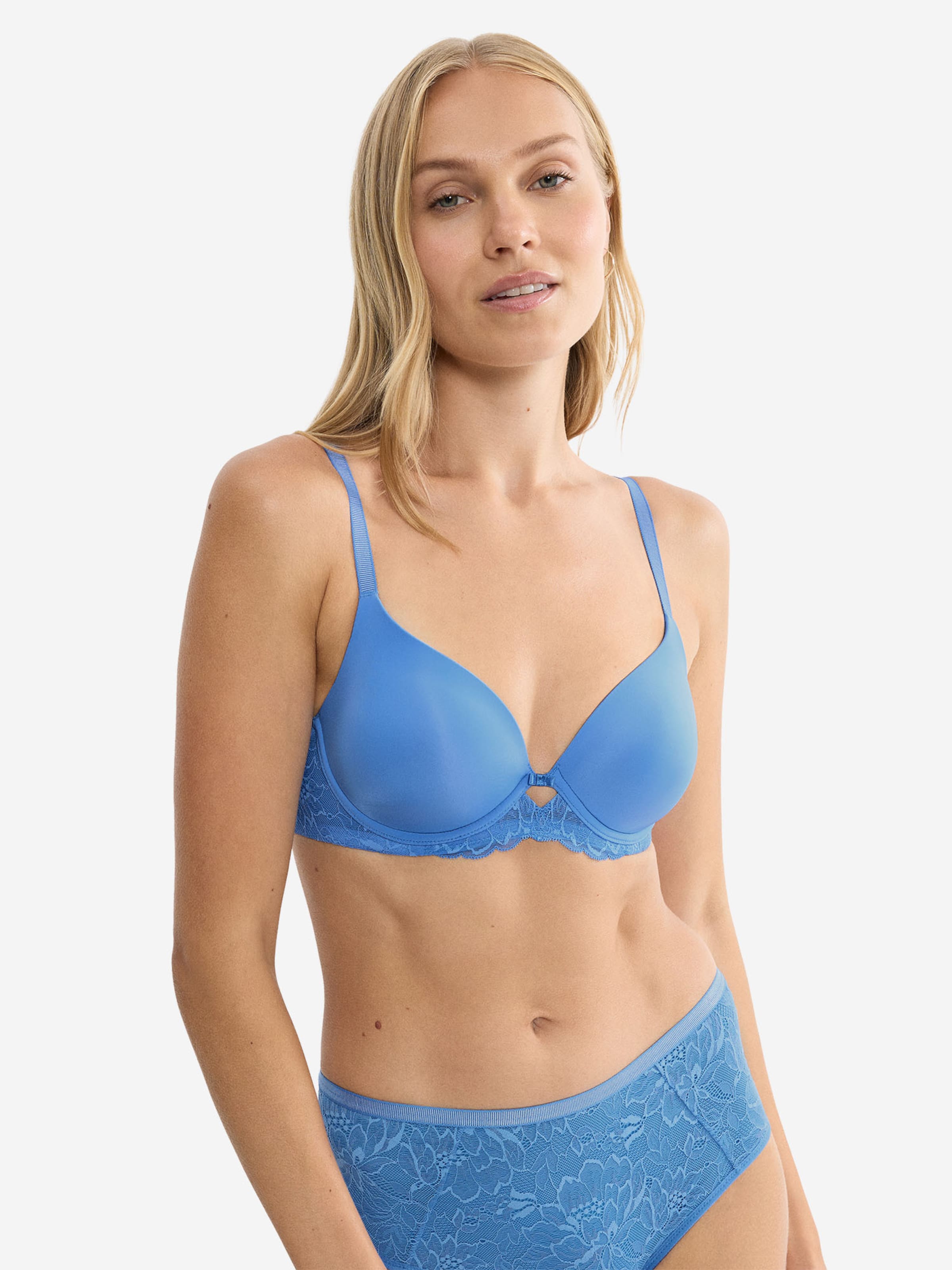 TRIUMPH Classic Bra ' Red Label Amourette Charm ' in Blue: front