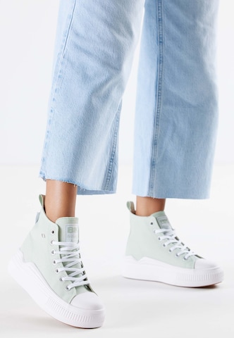 BRITISH KNIGHTS High-top trainers 'KAYA FLOW' in Green