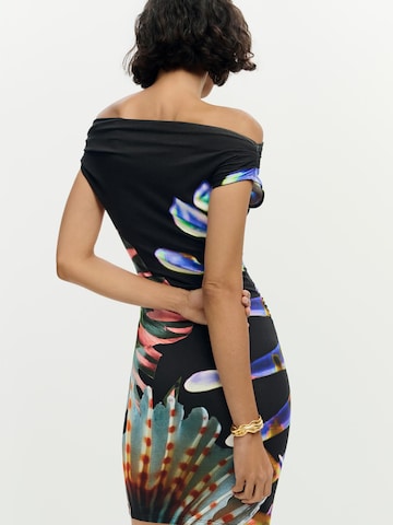 Rochie 'M. C. Lacroix' de la Desigual pe negru