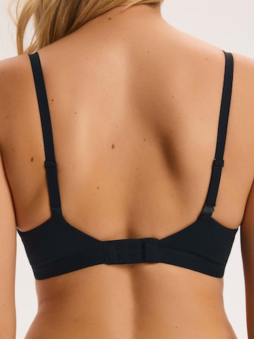 Push-up Reggiseno di ESOTIQ in nero