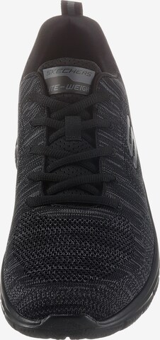 Baskets basses 'Track' SKECHERS en noir