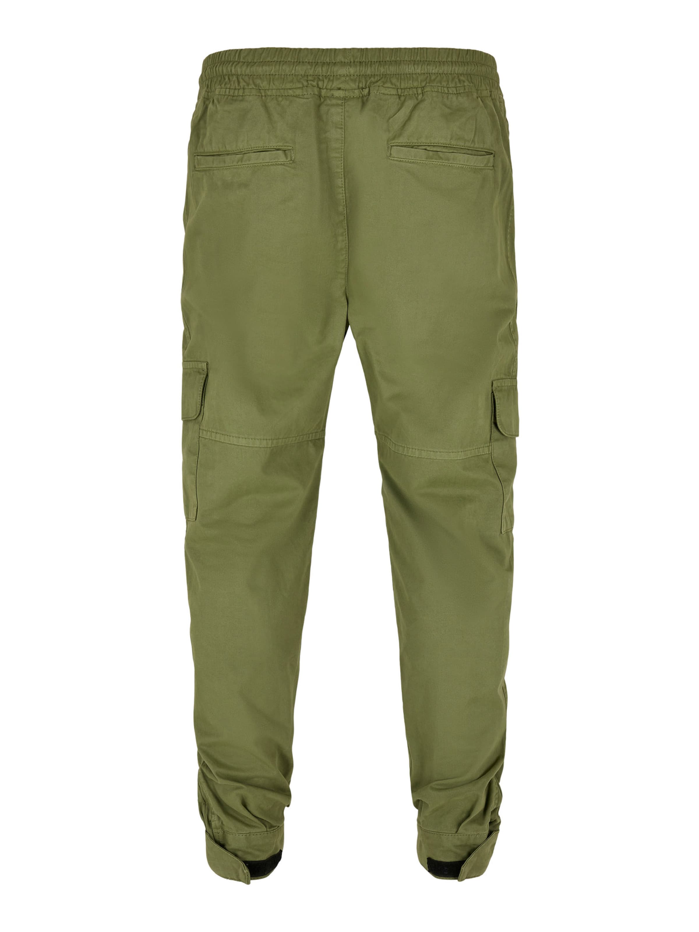Urban Classics Tapered Cargo trousers in Green