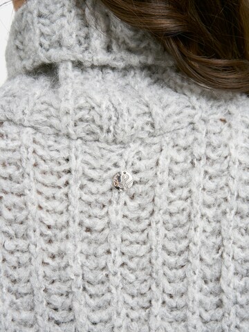 Smith&Soul Sweater in Silver