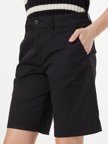 s.Oliver Loose fit Chino Pants in Black