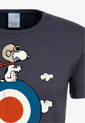 LOGOSHIRT T-Shirt mit niedlichem  'Snoopy'-Print in Grau