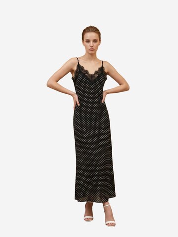 My fashion Dress in Black: front