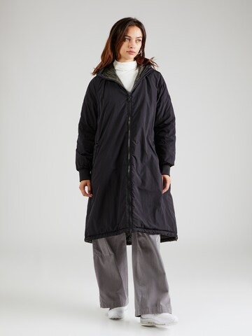 No. 1 Como Between-Seasons Coat 'NORA' in Black: front