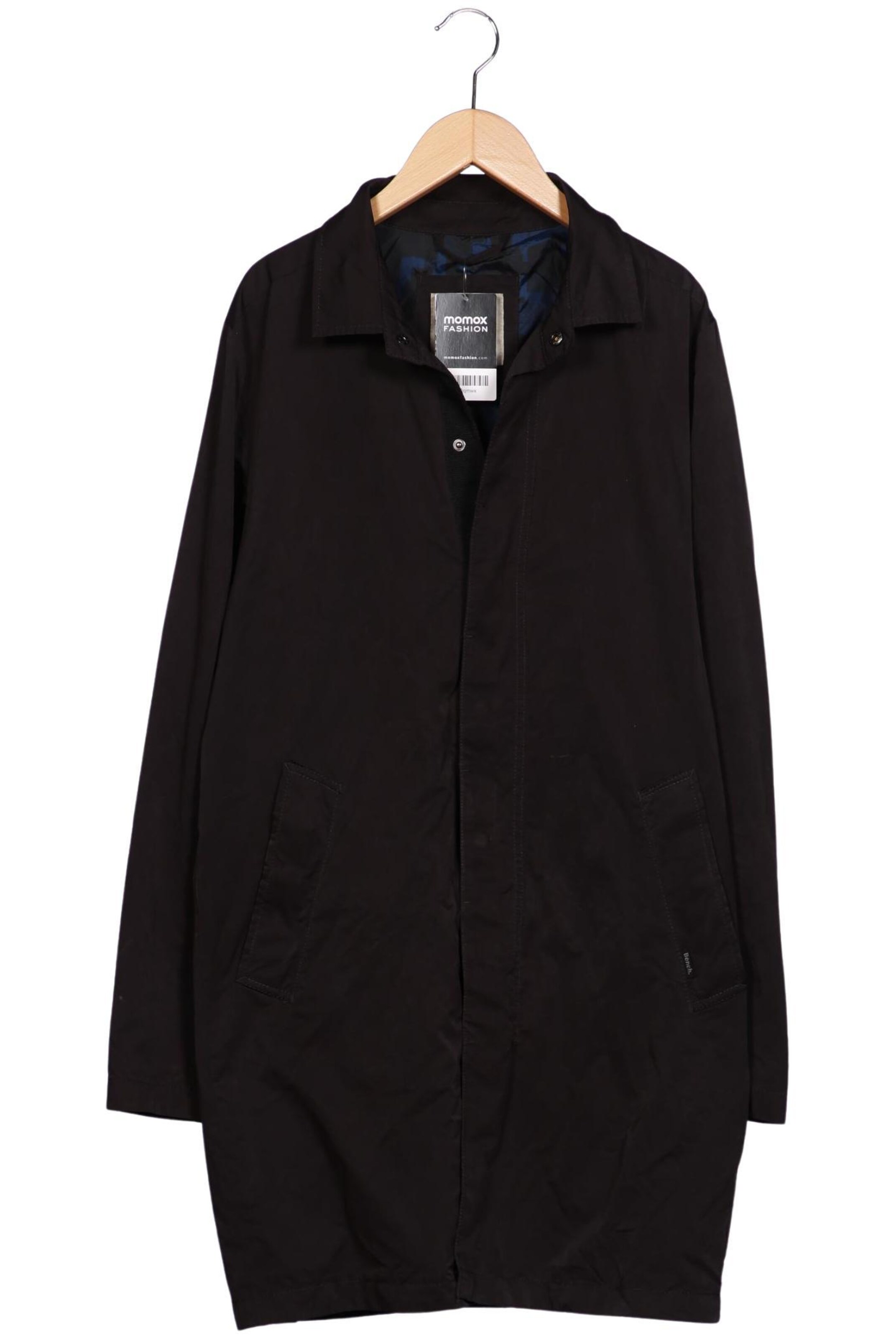 BENCH Jacket & Coat in S in Black: front