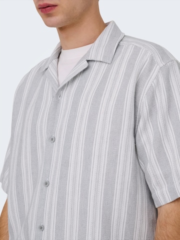 pilka Only & Sons Patogus modelis Marškiniai 'ONSWalker'