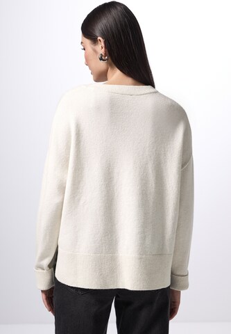 Street One Studio Sweater in White