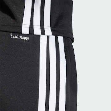 Regular Pantalon de sport 'Tiro 26 Essentials' ADIDAS PERFORMANCE en noir