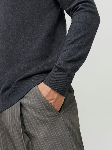 JACK & JONES Trui 'JJEemil' in Grijs