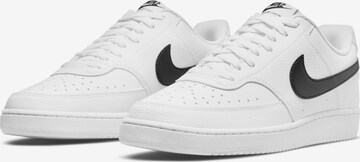 Baskets basses 'Court Vision' Nike Sportswear en blanc