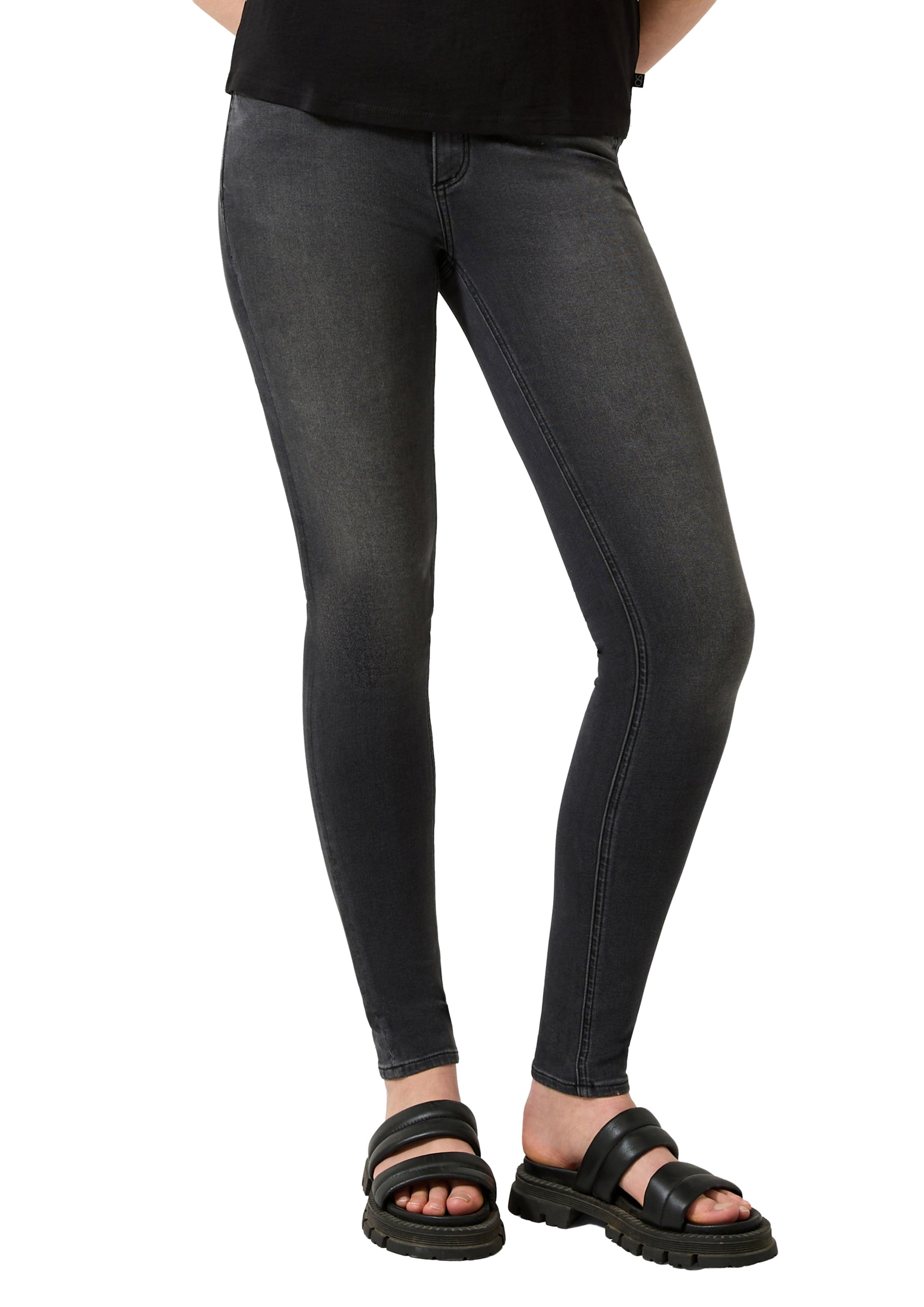QS Skinny Jeans ' SADIE ' in Grijs
