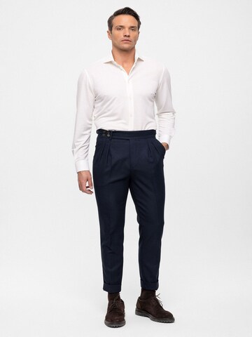 Antioch - regular Pantalón plisado en azul