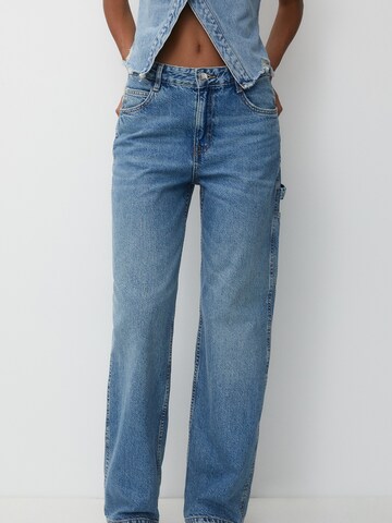 Pull&Bear Regular Jeans in Blue: front