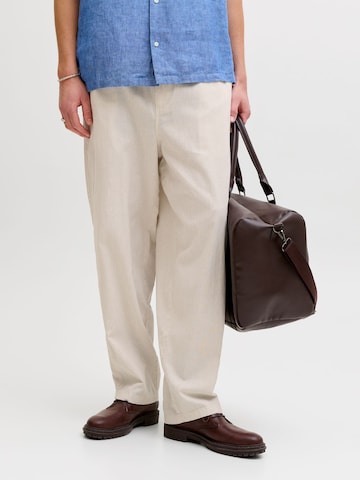 JACK & JONES Barrel Pants in Beige: front