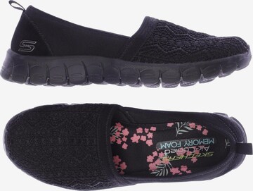 SKECHERS Flats & Loafers in 39 in Black: front