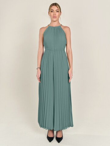 APART Jumpsuit in Green: front