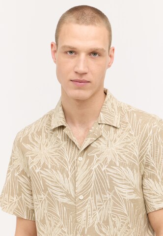 MUSTANG Regular fit Button Up Shirt in Beige