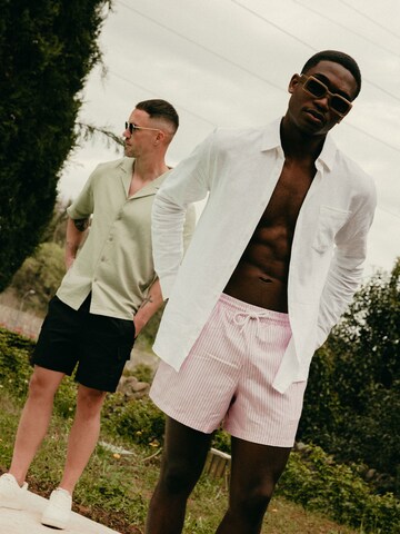 DAN FOX APPAREL Klasický střih Košile 'Taha' – bílá