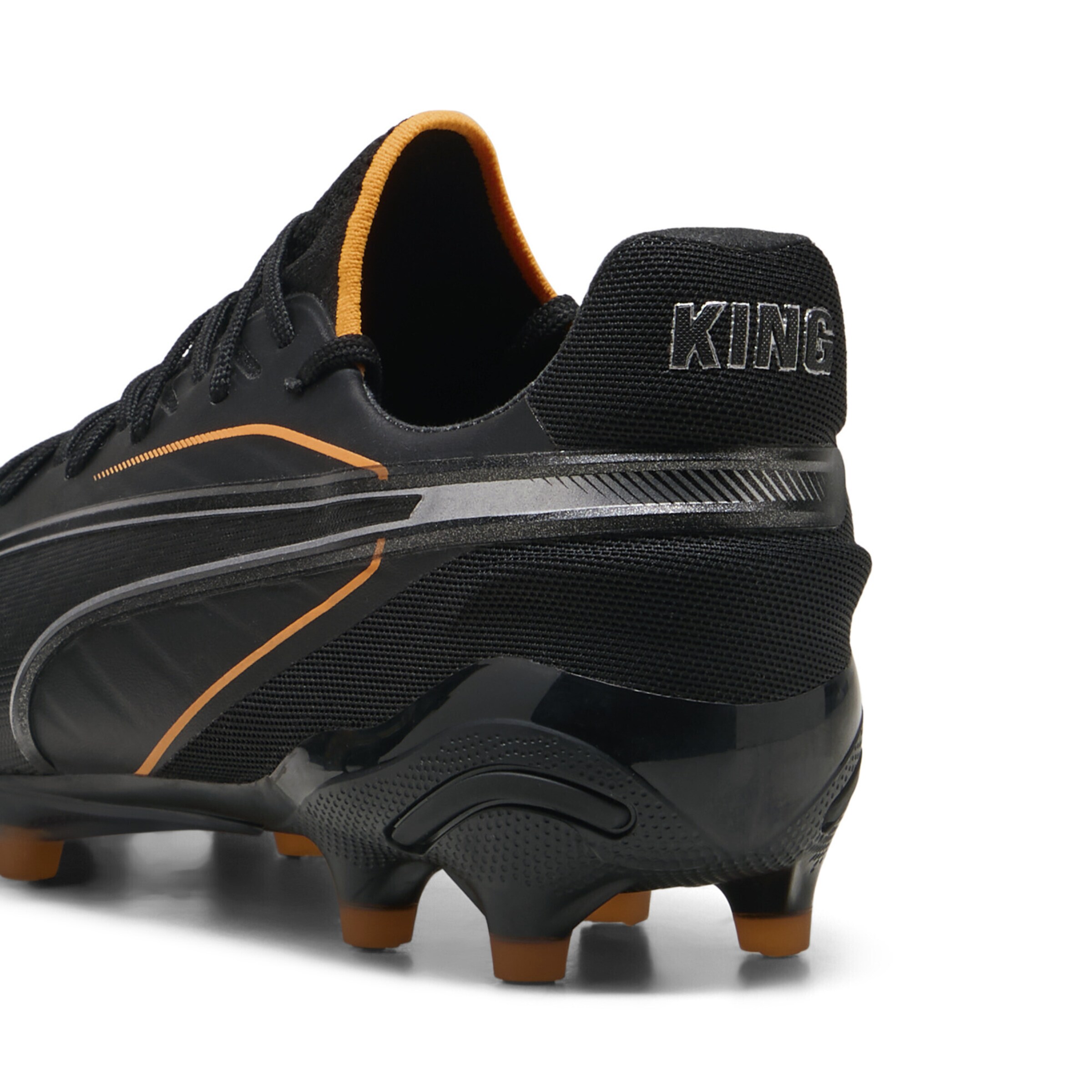 PUMA Soccer shoe 'King Ultimate' in Black