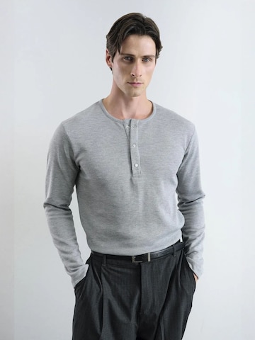 Giesto - Camisa em cinzento: frente