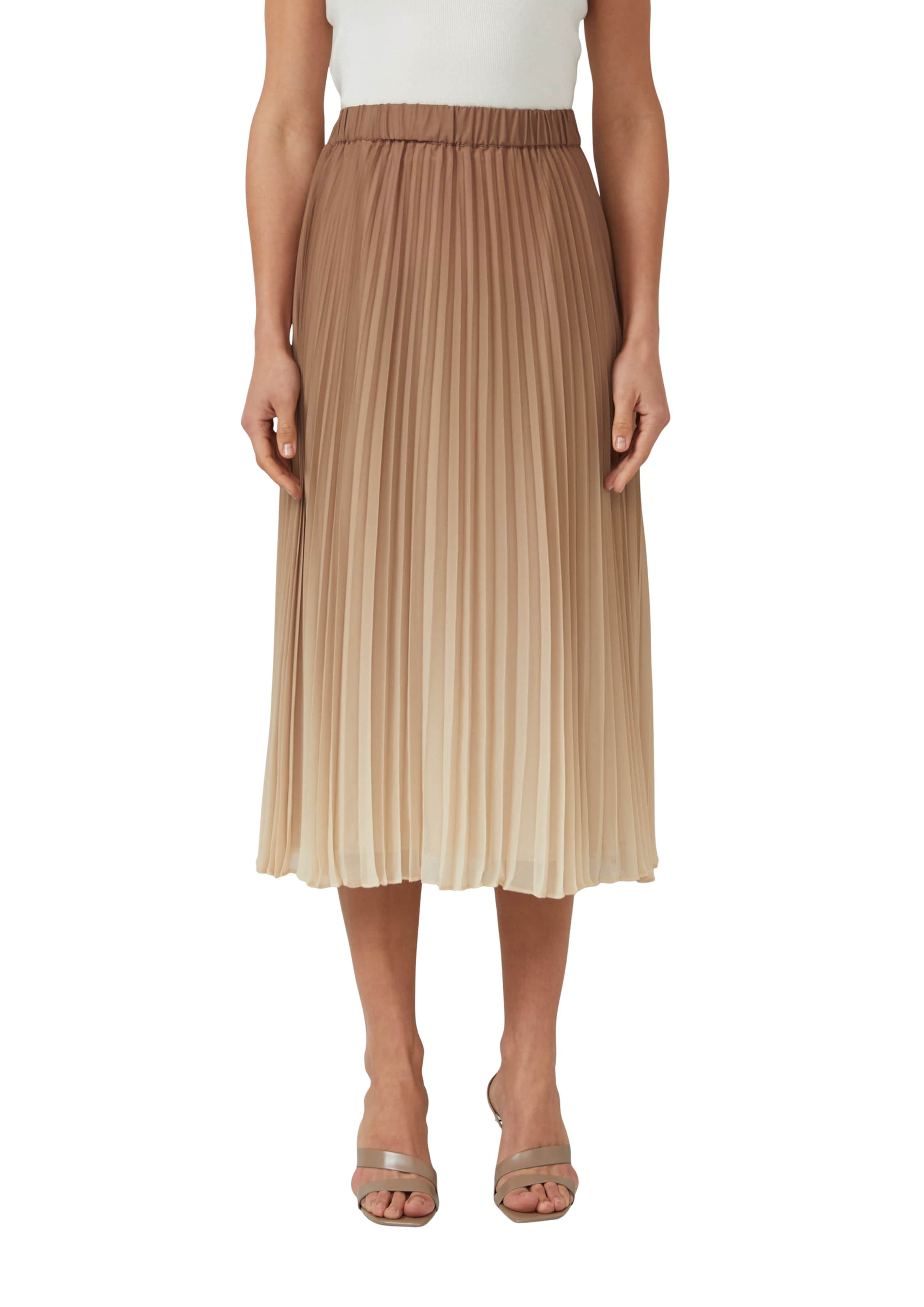 s.Oliver Skirt in Beige