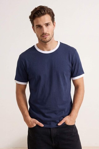 T-Shirt Trendyol en bleu : devant