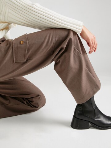minimum tavaline Klapptaskutega püksid 'Nejana', värv pruun