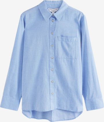 Next Pusero värissä sininen: etupuoli